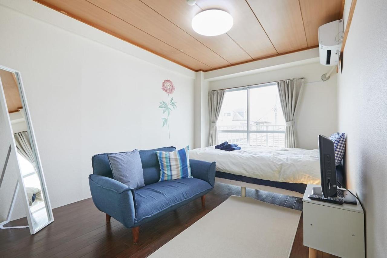 Sun White Gyoutoku 202 Urayasu Luaran gambar